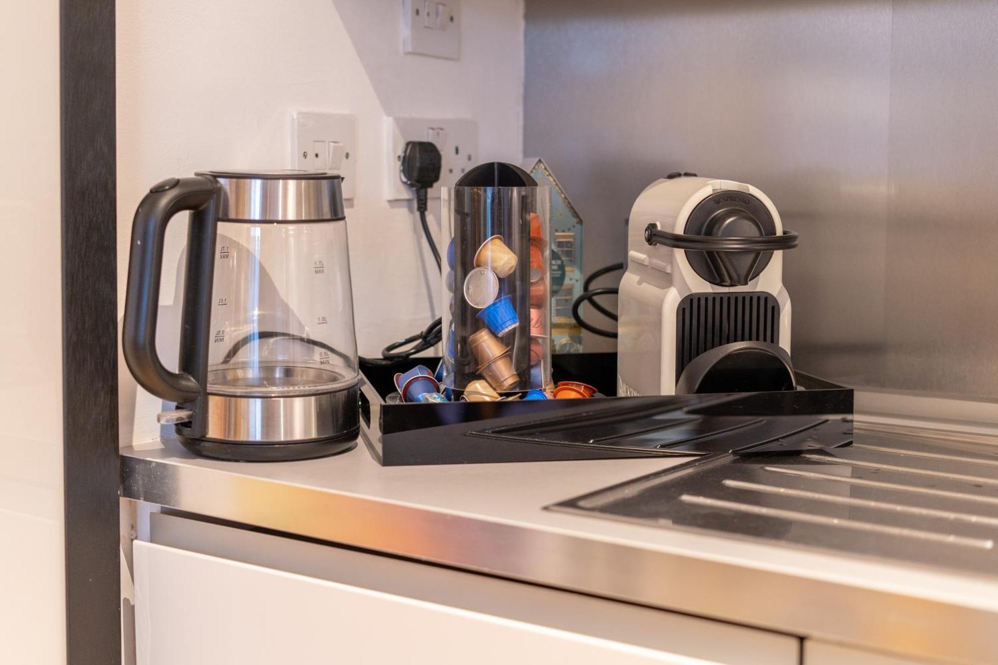 Spacious West End Duplex Apartment, W1 Central London Eksteriør billede