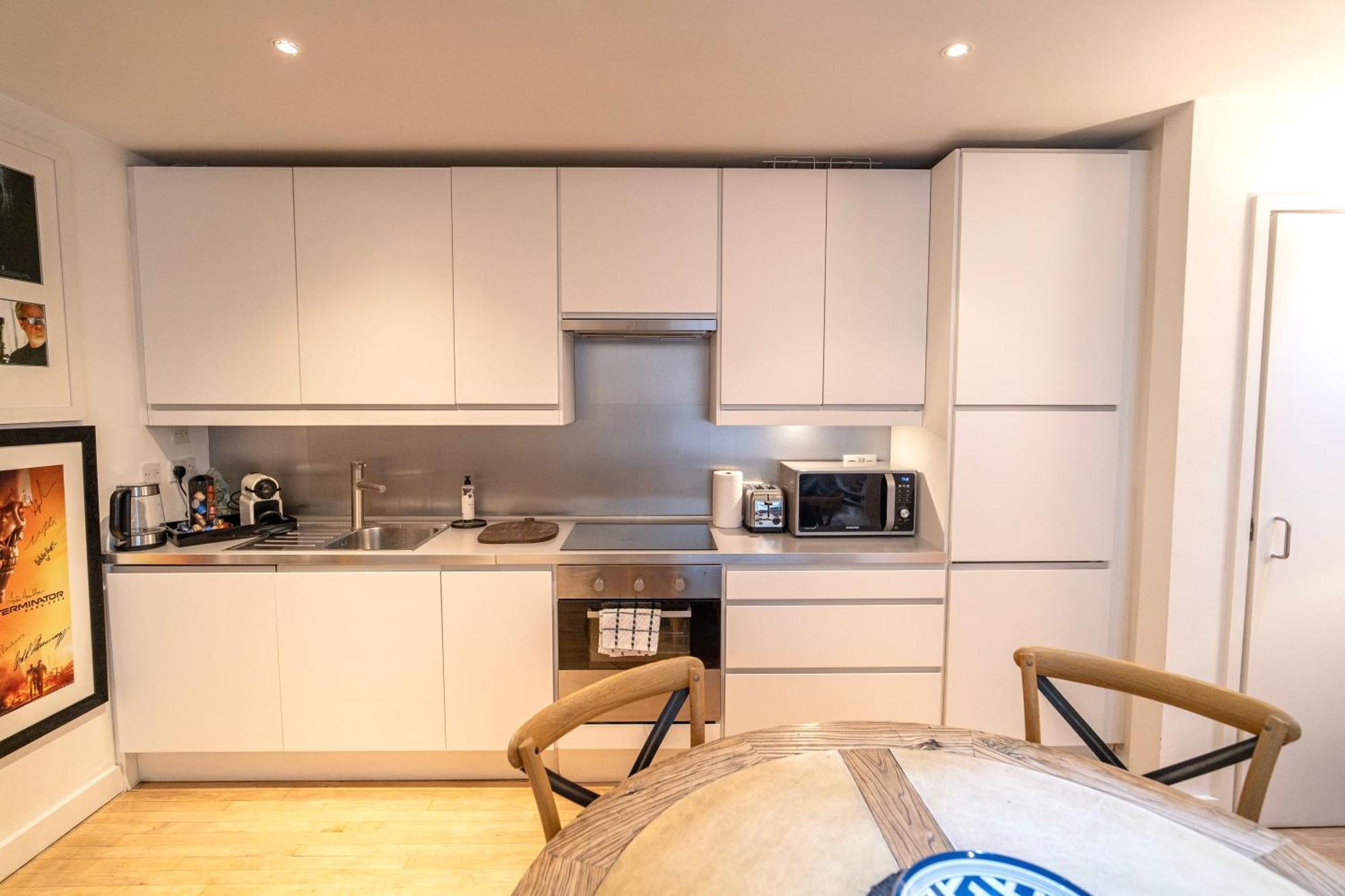Spacious West End Duplex Apartment, W1 Central London Eksteriør billede