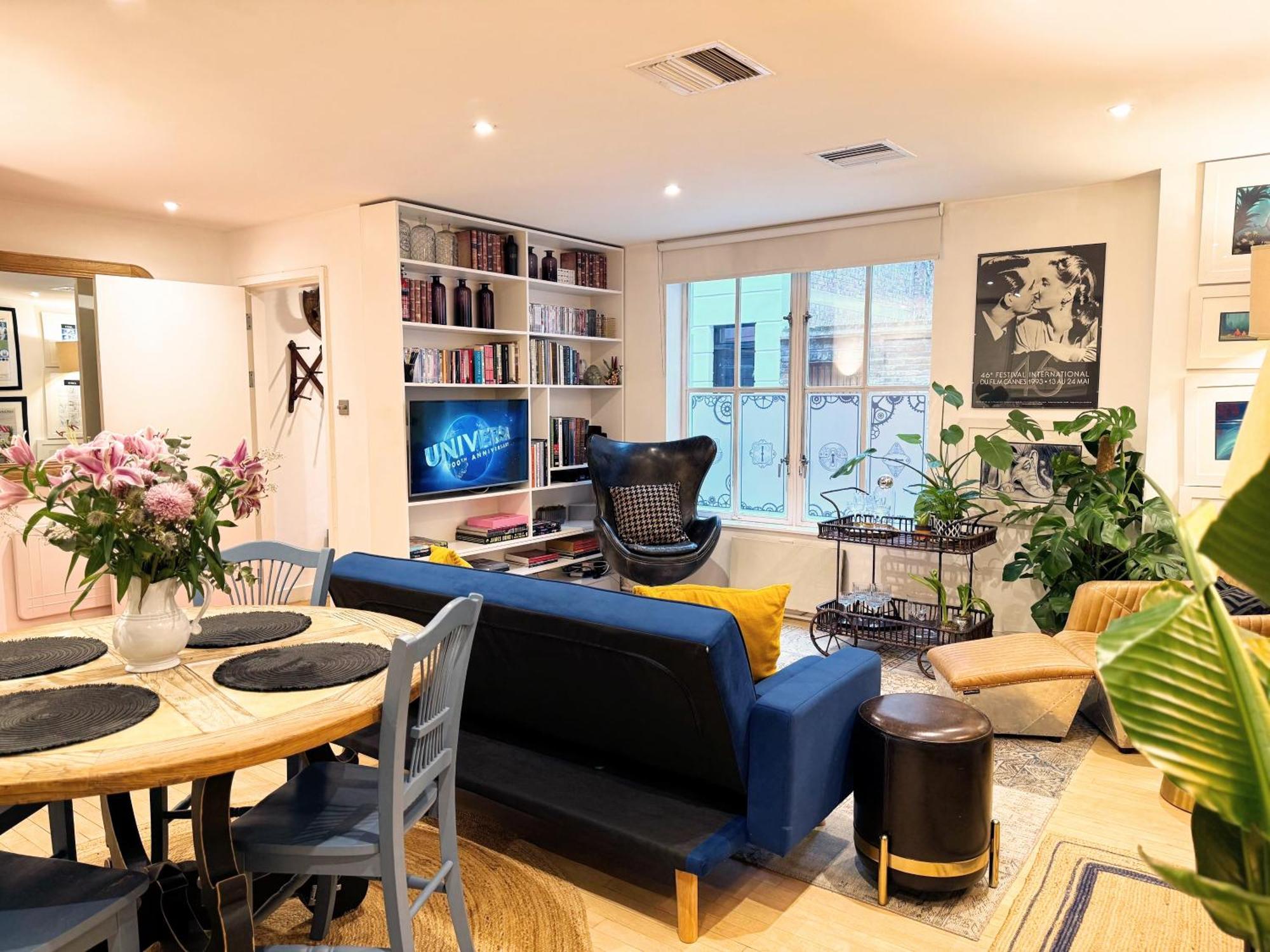 Spacious West End Duplex Apartment, W1 Central London Eksteriør billede