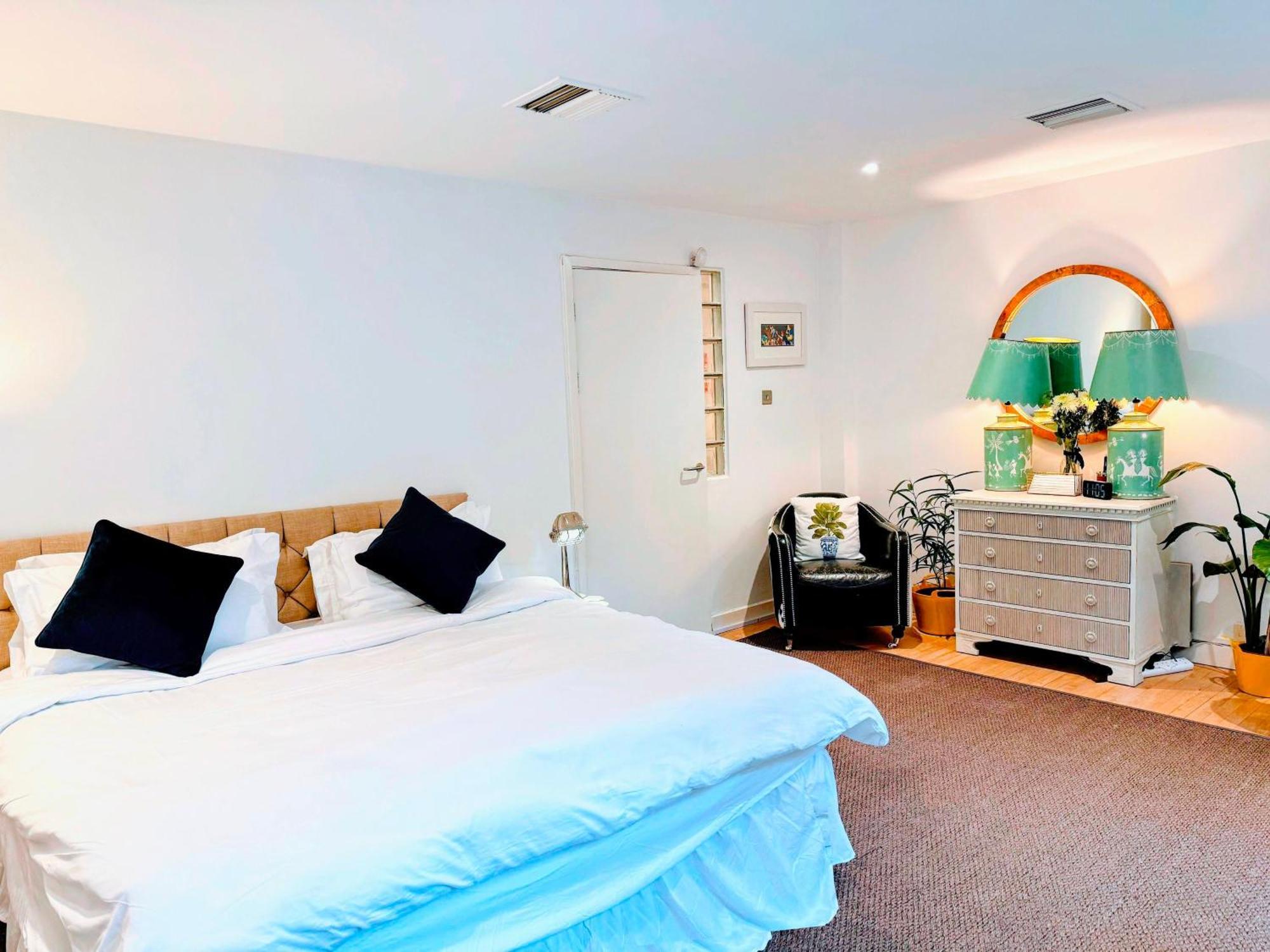 Spacious West End Duplex Apartment, W1 Central London Eksteriør billede